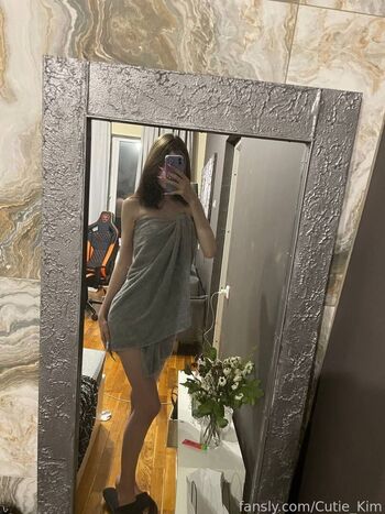 Full leaked Cutie kim private onlyfans photo