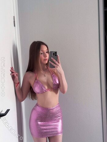 Full leaked Cutiebella private onlyfans photo
