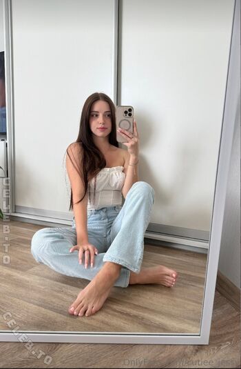 Full leaked Cutiee jessy private onlyfans photo