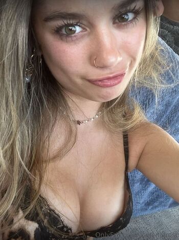 Full leaked Cx frost private onlyfans photo