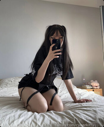 Full leaked Cyberkitty private onlyfans photo