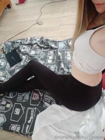 Full leaked Cylene hallawell private onlyfans photo