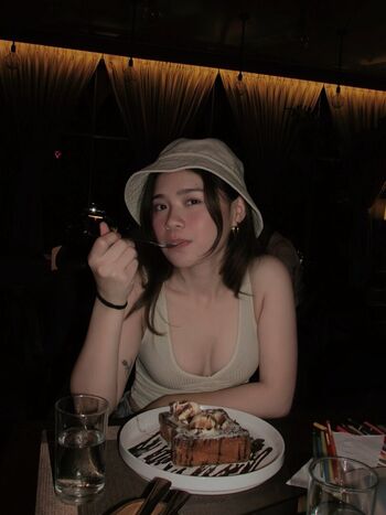 Full leaked Cziren private onlyfans photo