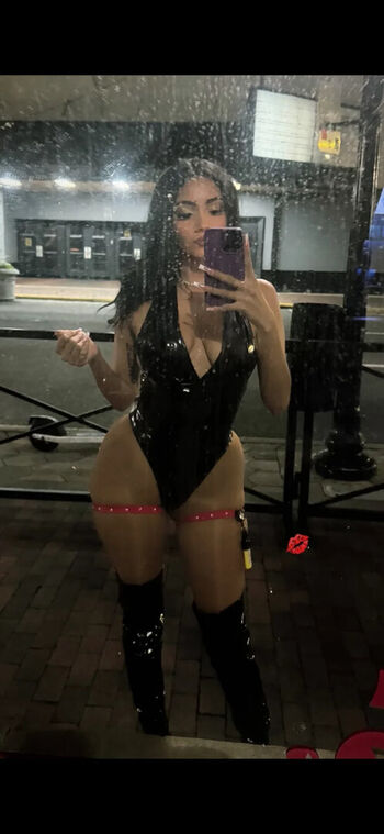 Full leaked D eyaac page private onlyfans photo