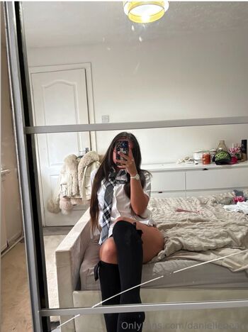 Full leaked D ll private onlyfans photo