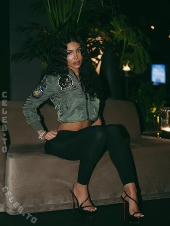 Full leaked Dadouofficial page private onlyfans photo