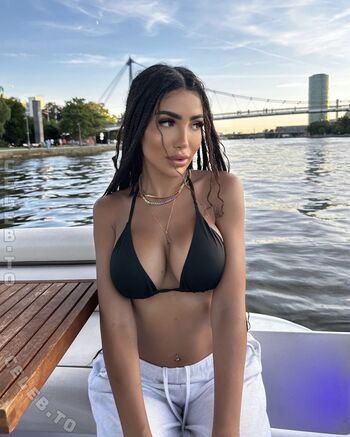 Full leaked Dadouofficial page private onlyfans photo