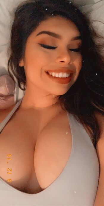 Full leaked Daeja luna page private onlyfans photo