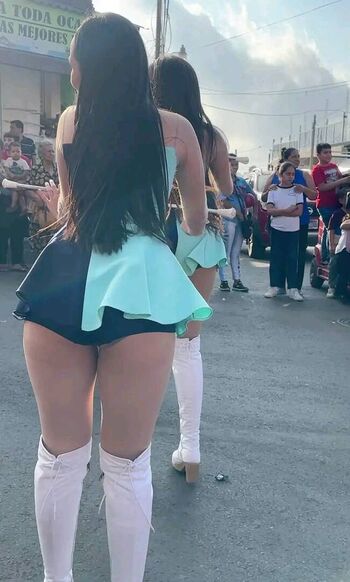 Full leaked Dafnealvaradooficial private onlyfans photo