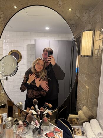 Full leaked Dagi bee  page private onlyfans photo