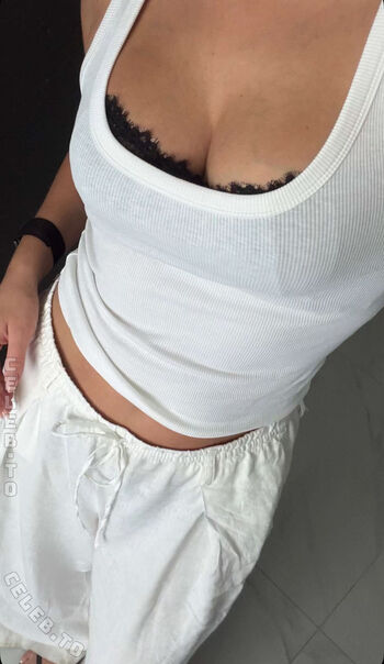 Full leaked Dagi bee private onlyfans photo