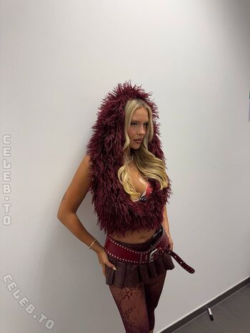 Full leaked Dagi bee private onlyfans photo