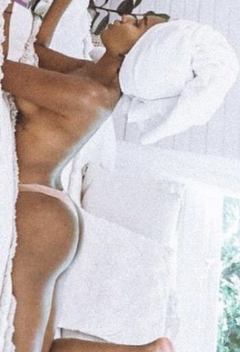 Full leaked Daina mcghee private onlyfans photo