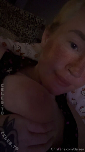 Full leaked Daisea page private onlyfans photo