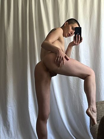 Full leaked Daisy love page private onlyfans photo
