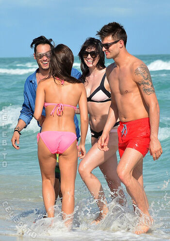 Daisy Lowe