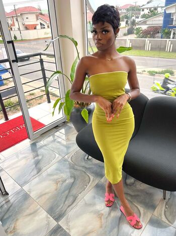 Full leaked Daisymelanin private onlyfans photo