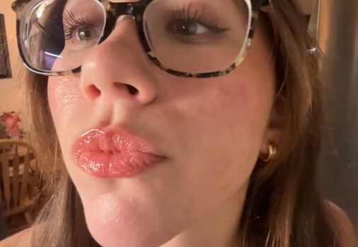Full leaked Dakota b asmr private onlyfans photo