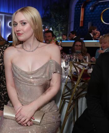 Full leaked Dakota fanning page private onlyfans photo