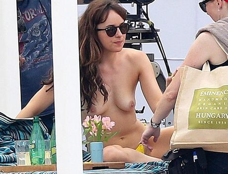Dakota Johnson