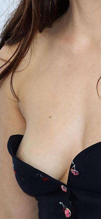 Dakota Johnson