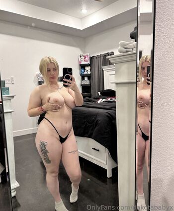 Full leaked Dakotababyx private onlyfans photo