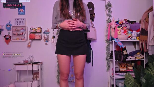 Full leaked Dalcompeach private onlyfans photo