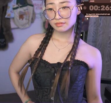 Full leaked Dalcompeach private onlyfans photo