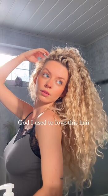 Full leaked Dalmalaluna private onlyfans photo