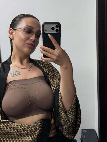 Full leaked Dama private onlyfans photo