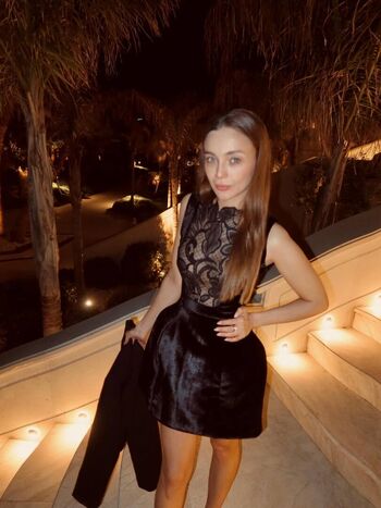 Damla Sönmez