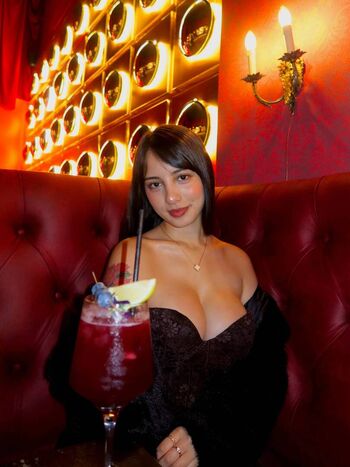 Full leaked Dammiariess page private onlyfans photo