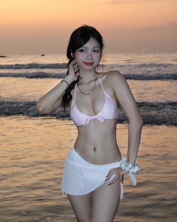 Full leaked Dan chuu private onlyfans photo