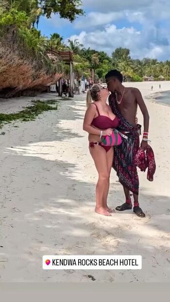 Full leaked Danachanel private onlyfans photo