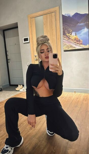 Full leaked Dance malyshka page private onlyfans photo