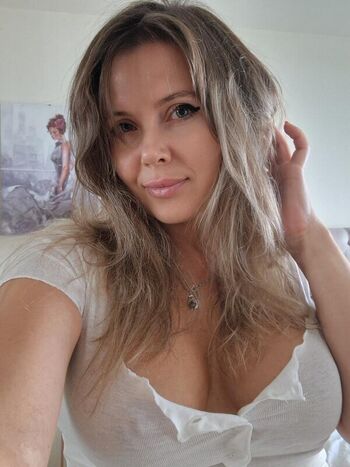 Full leaked Dani angel private onlyfans photo