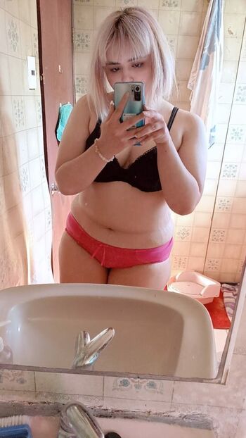 Full leaked Danielaegirl private onlyfans photo