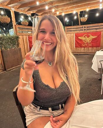 Full leaked Danielas page private onlyfans photo