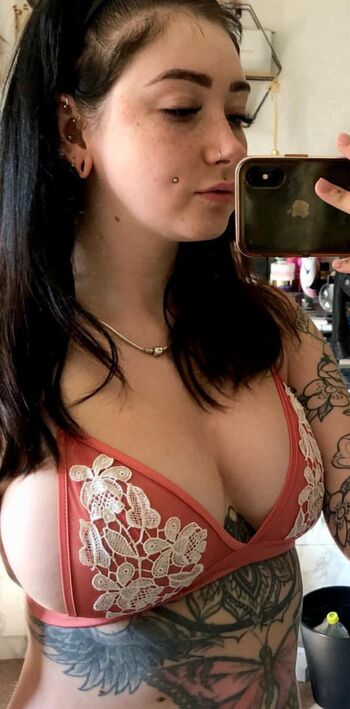Full leaked Danielle hunt private onlyfans photo