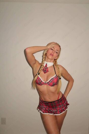 Full leaked Danielle moinet page private onlyfans photo