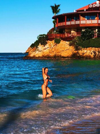 Full leaked Danielle winits private onlyfans photo