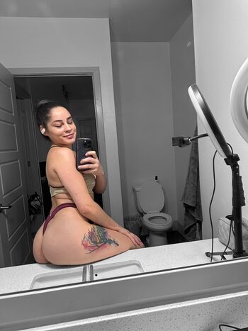 Full leaked Daninicolev private onlyfans photo