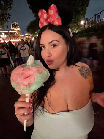 Full leaked Danis figure private onlyfans photo