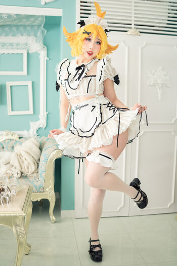 Full leaked Danisaurz page private onlyfans photo