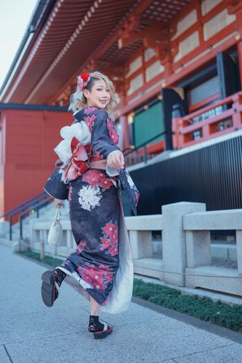 Full leaked Danisaurz page private onlyfans photo