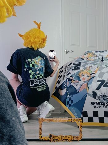 Full leaked Danisaurz private onlyfans photo