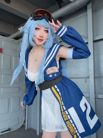 Full leaked Danisaurz private onlyfans photo