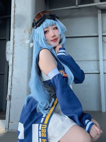 Full leaked Danisaurz private onlyfans photo