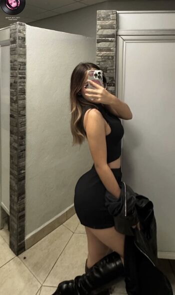 Full leaked Danna page private onlyfans photo