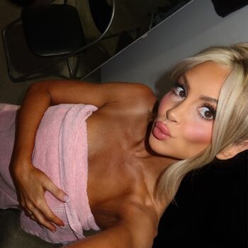 Danni Ellexo
